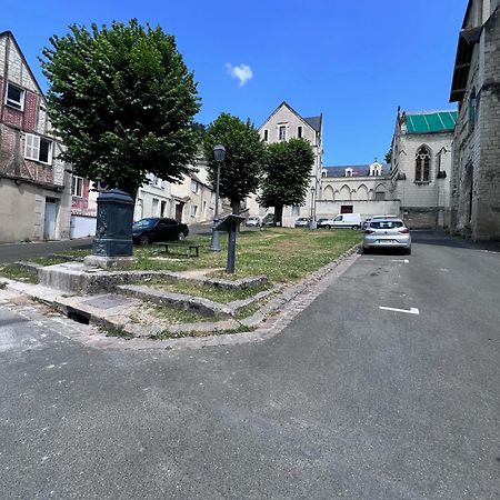 Le Rabelais, Superbe Appartement En Duplex, Proche Forteresse Et Monument Historique Chinon Buitenkant foto